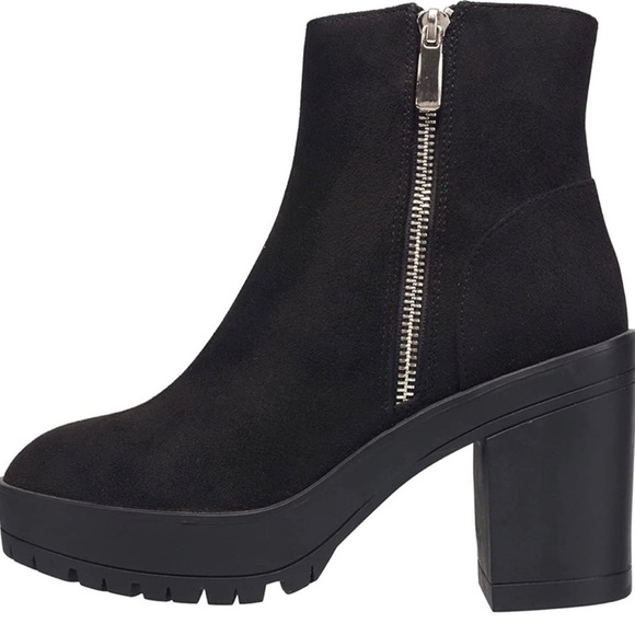 FRENCH  CONNECTION - Jasmine Lug Sole Side Zip Booties - Picture 1 of 10